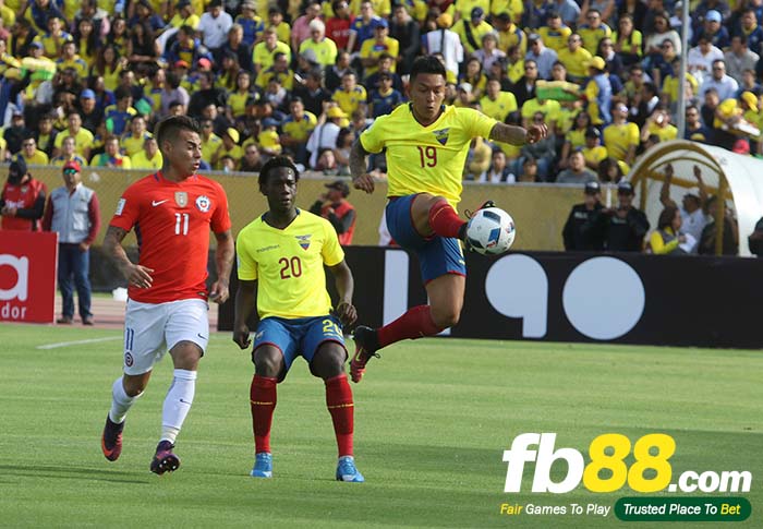 Ecuador hay Chile sẽ là người đầu tiên bước tiếp tại bảng đấu này?
